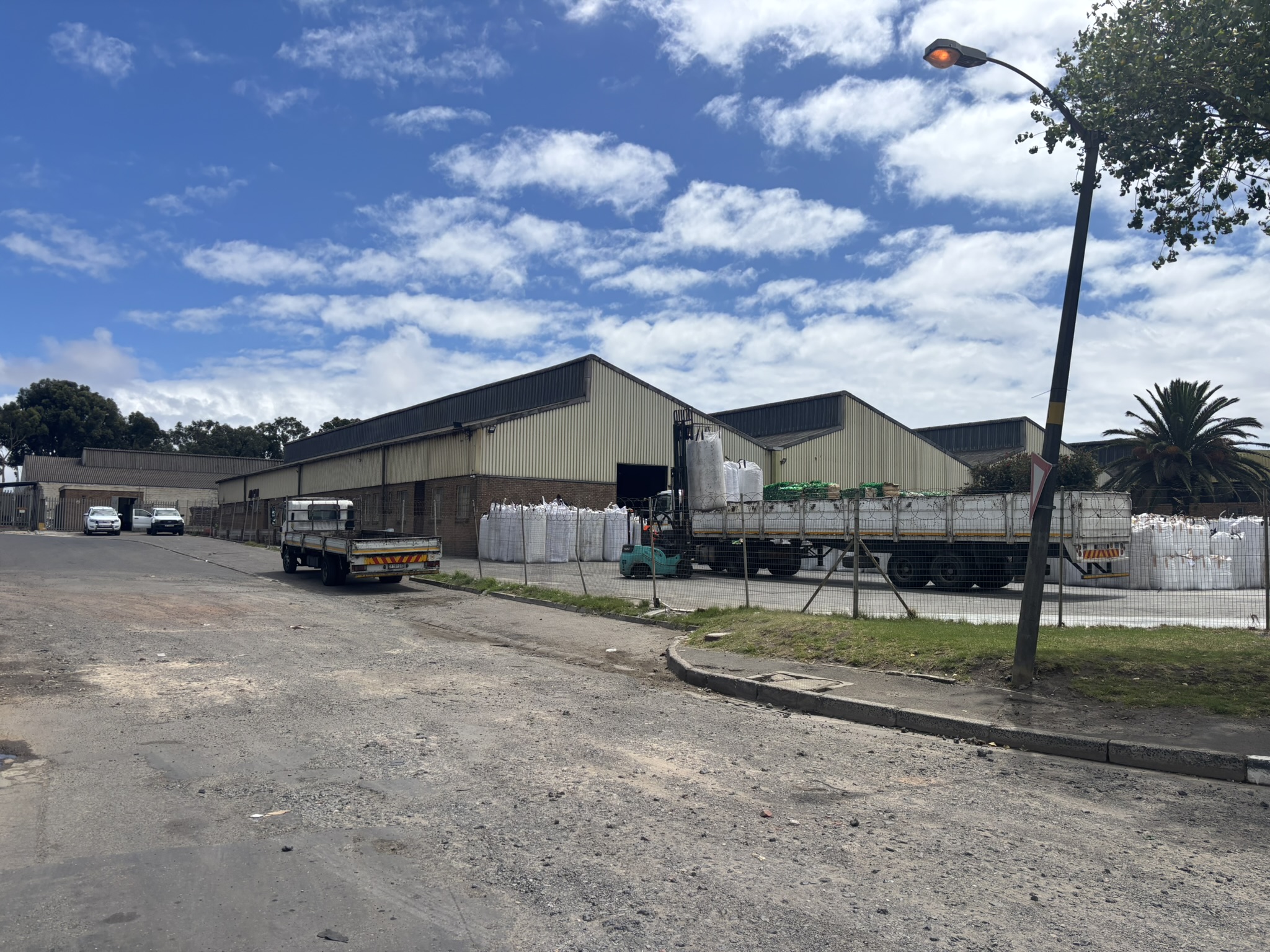 Commercial Property for Sale in Beaconvale Western Cape